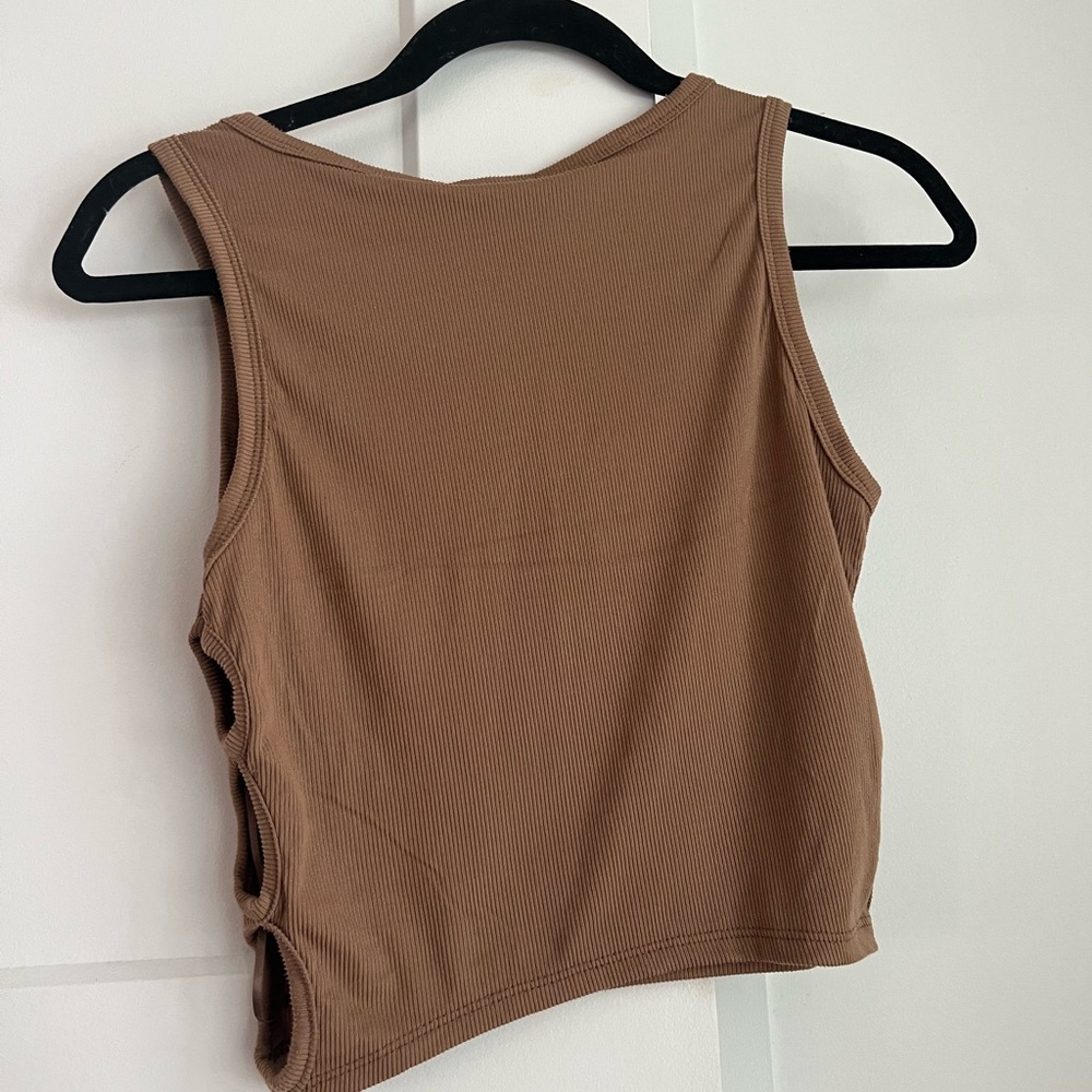 Tank Top - Picture 2 of 5